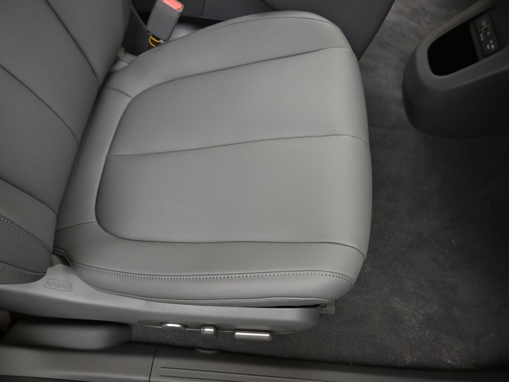 New 2025 Hyundai Ioniq 5 SEL image 12