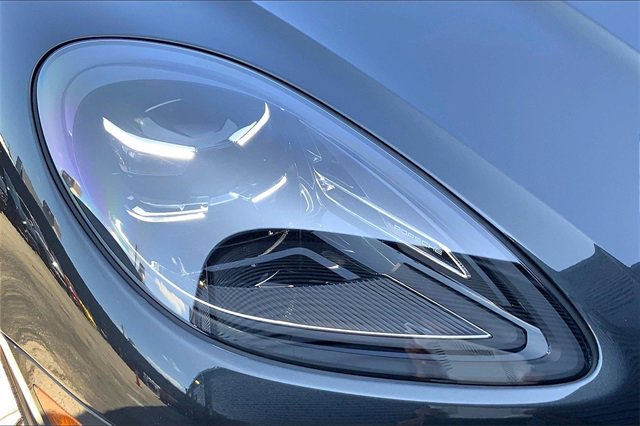 New 2026 Porsche Macan image 18