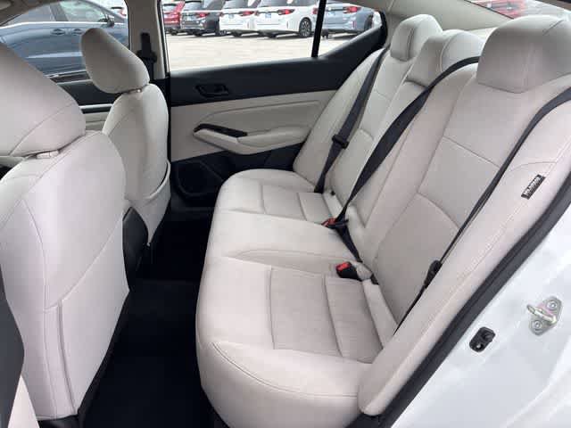 Used 2023 Nissan Altima 2.5 SV FWD image 20