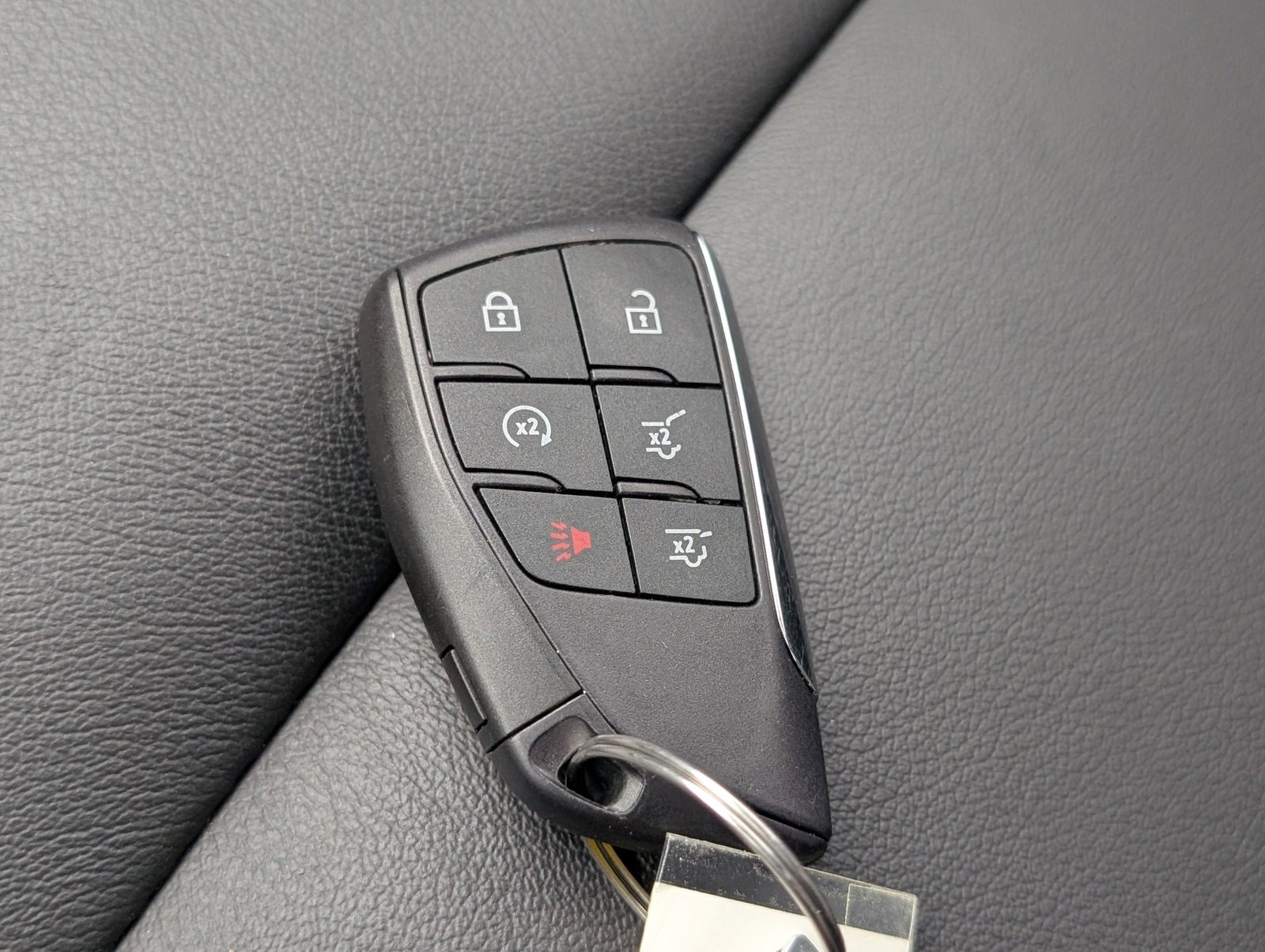 Used 2024 Chevrolet Tahoe Z71 w/ Luxury Package image 23