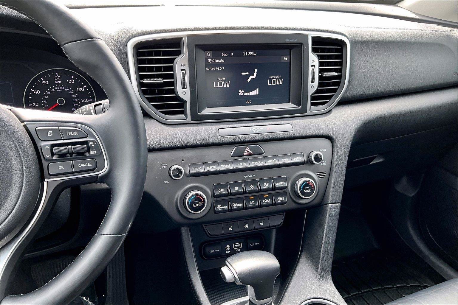 Used 2017 Kia Sportage EX w/ EX Premium Package AWD/4WD image 7