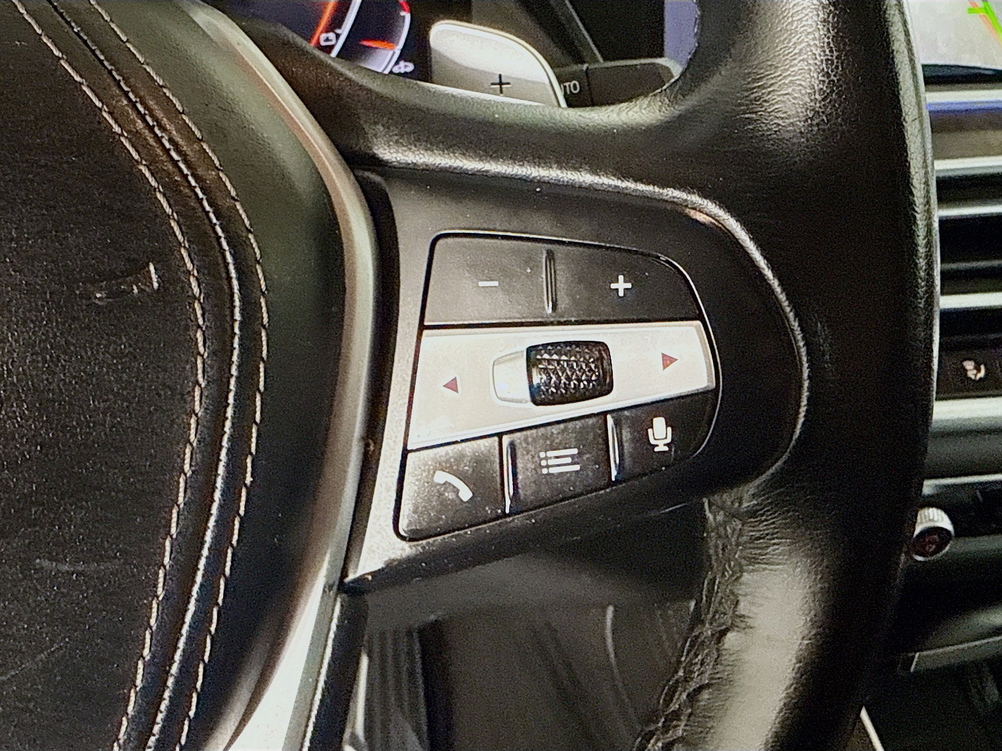 Used 2023 BMW X5 sDrive40i RWD image 15