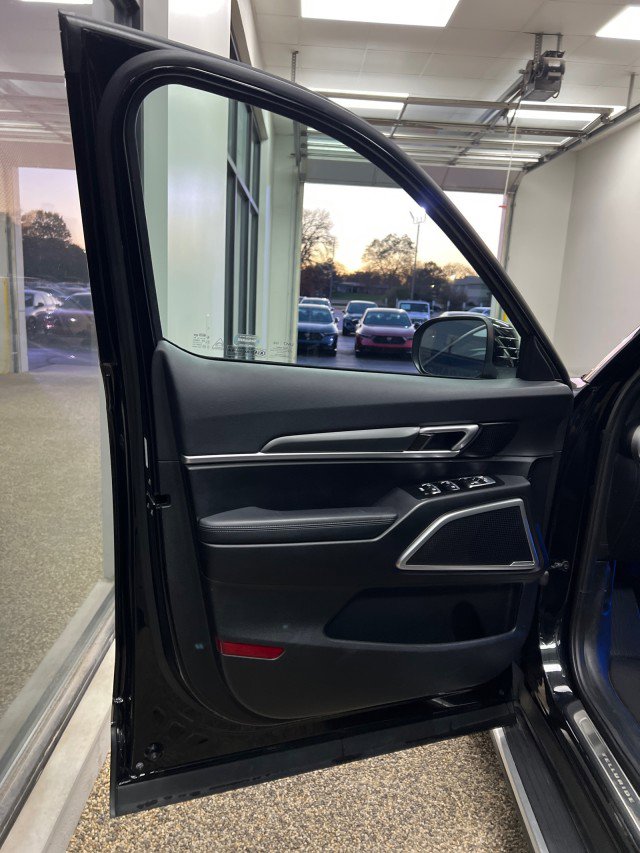 Used 2021 Kia Telluride S image 18