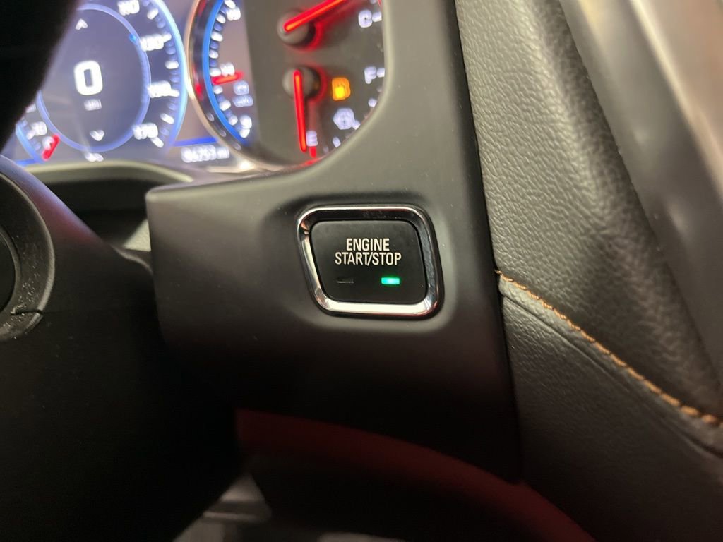 Used 2022 GMC Acadia AT4 w/ Technology Package image 36