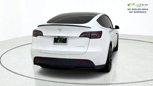 Used 2025 Tesla Model Y Performance AWD/4WD image 7