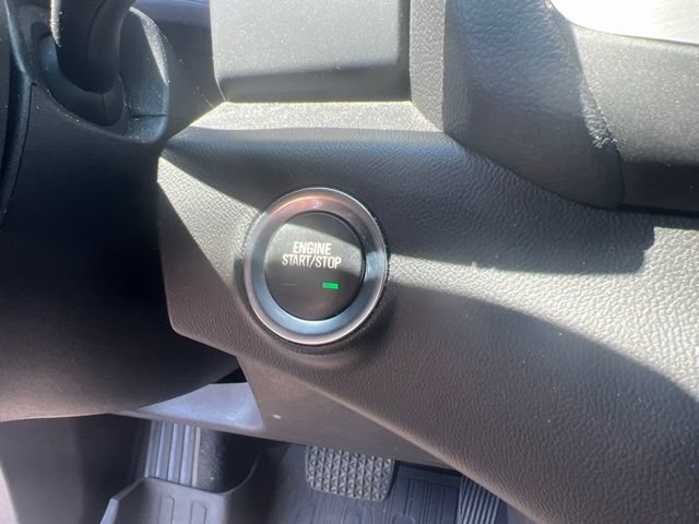 Used 2023 GMC Terrain SLT w/ LPO, Floor Liner Package AWD/4WD image 34