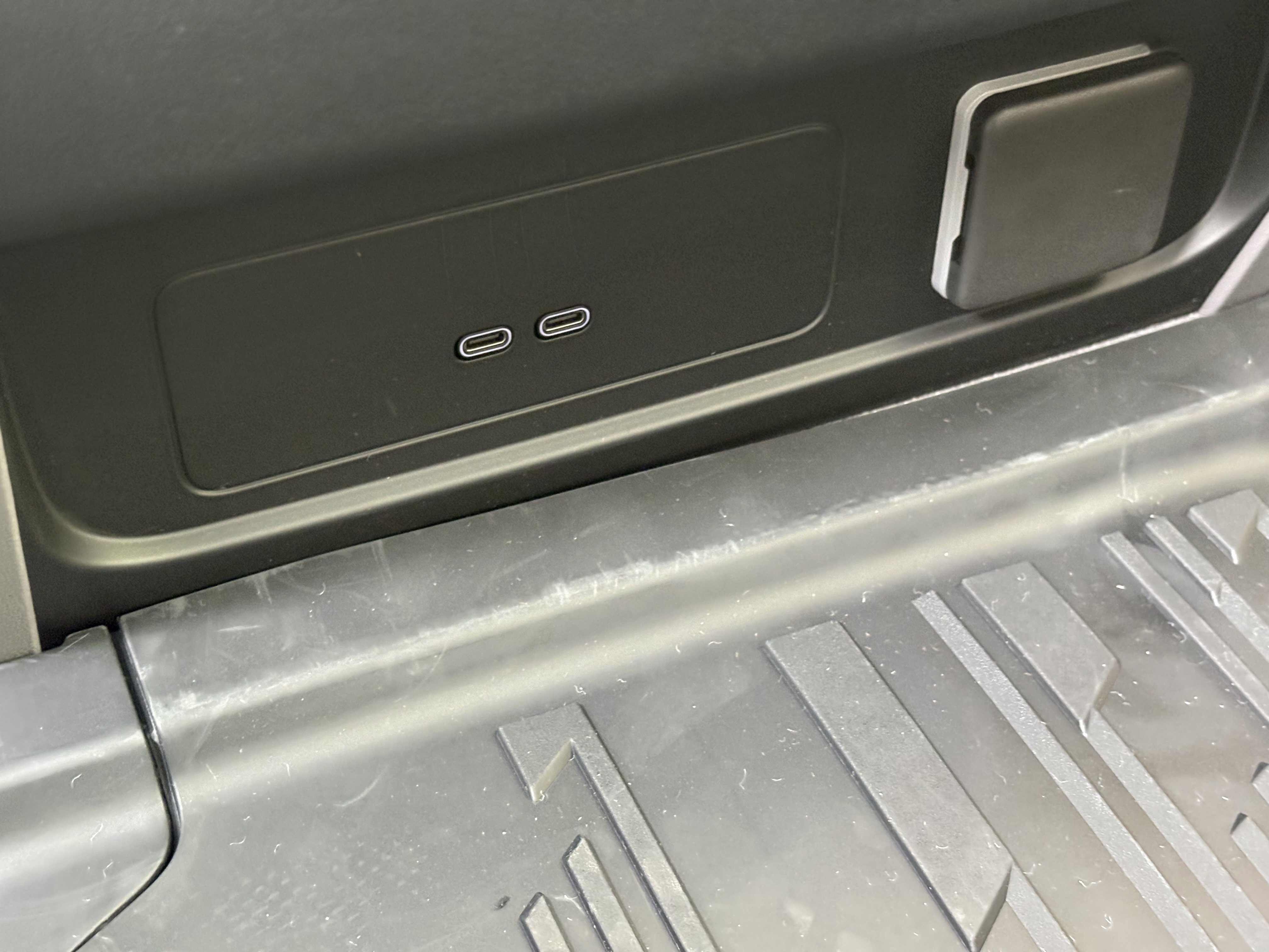 New 2026 Cadillac Escalade IQ Sport 1 w/ LPO, Floor Liner Package image 17