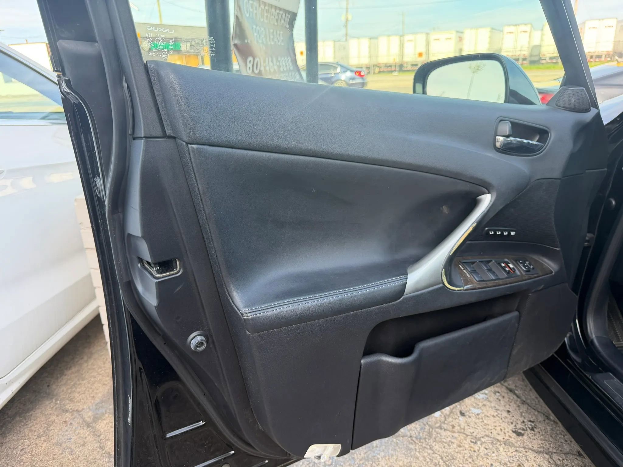 Used 2010 Lexus IS 250 AWD image 19