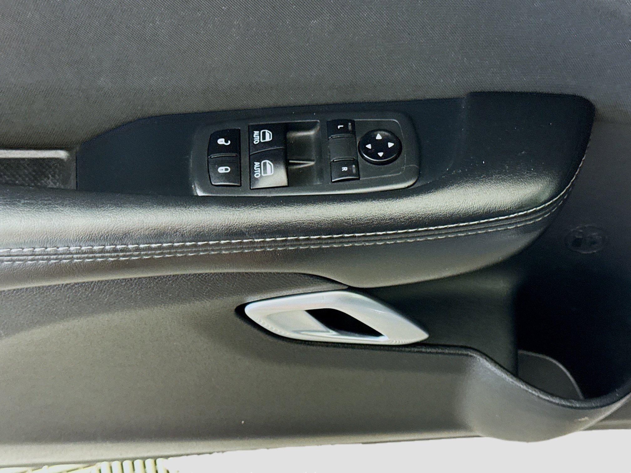 Used 2020 Dodge Challenger R/T image 24