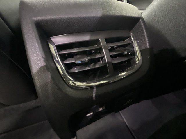 Certified 2020 Chevrolet Blazer RS AWD/4WD image 23