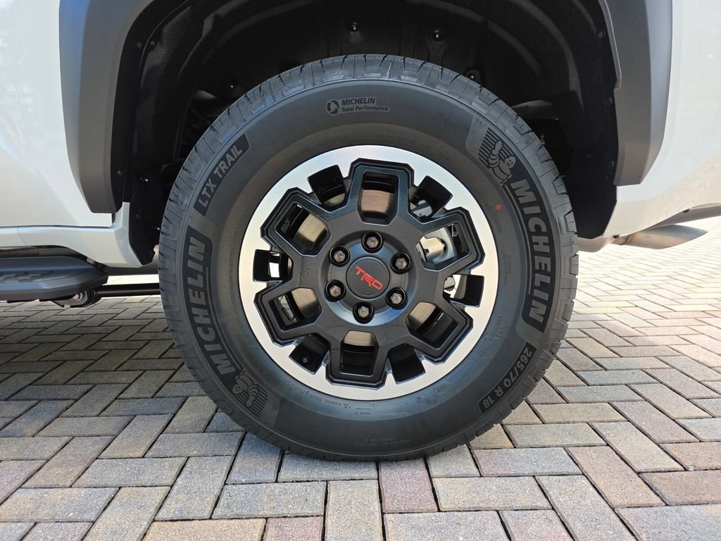 New 2026 Toyota 4Runner TRD Off-Road Premium AWD/4WD image 19