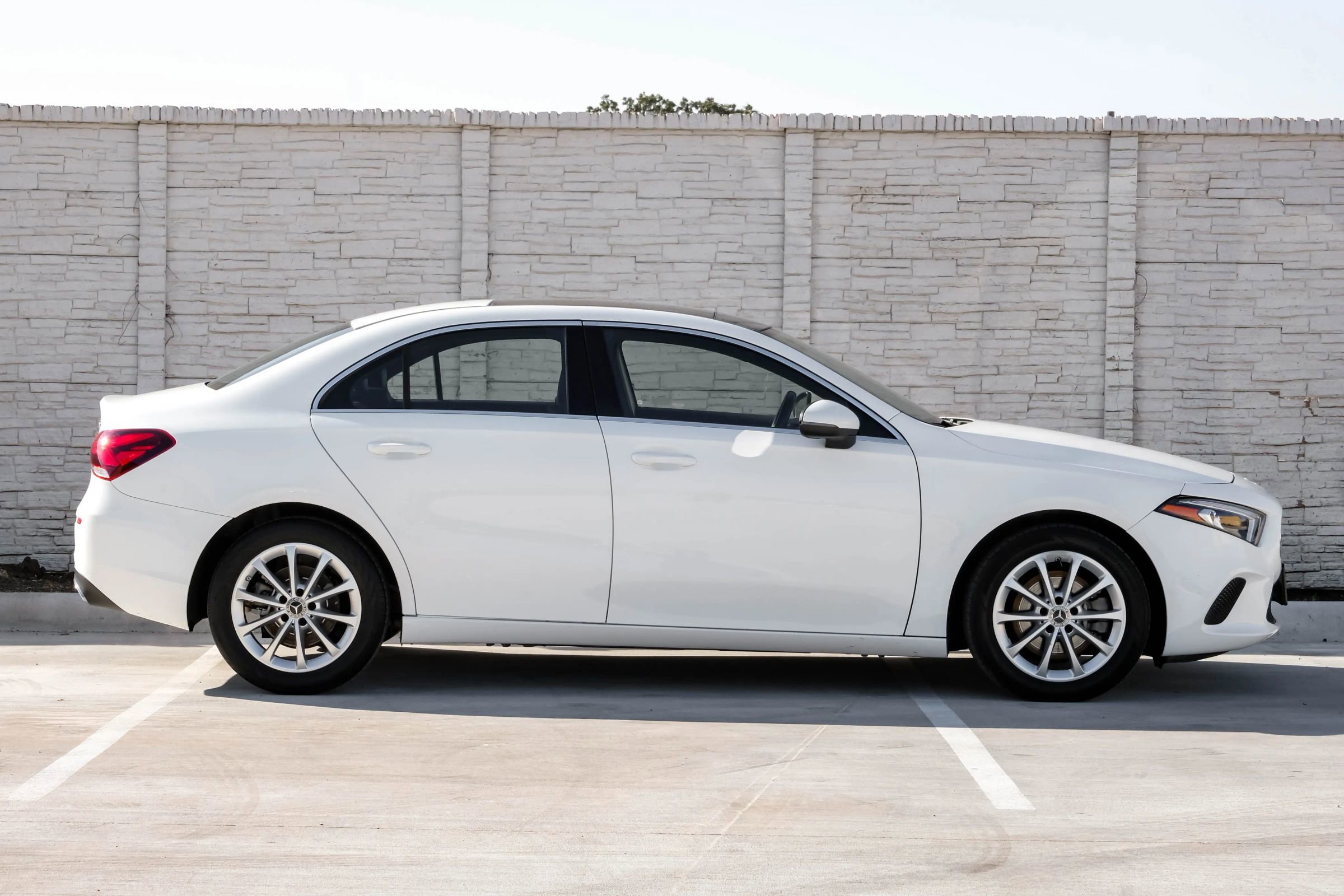 Used 2019 Mercedes-Benz A 220 4MATIC image 9