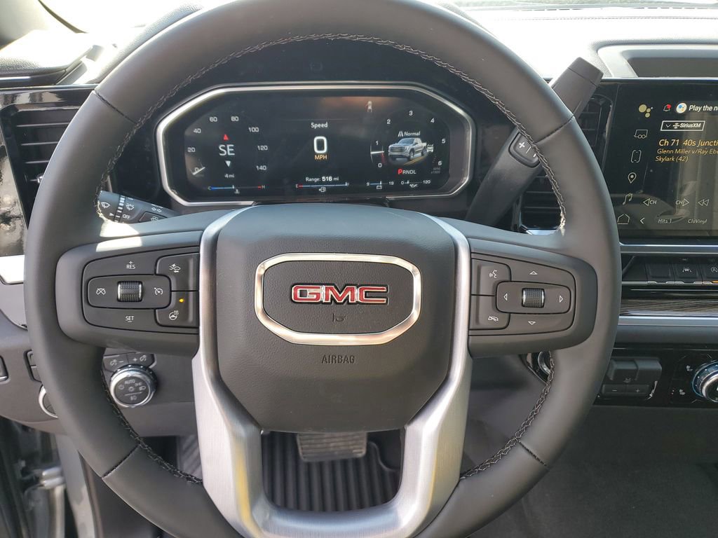 New 2026 GMC Sierra 1500 Elevation image 18