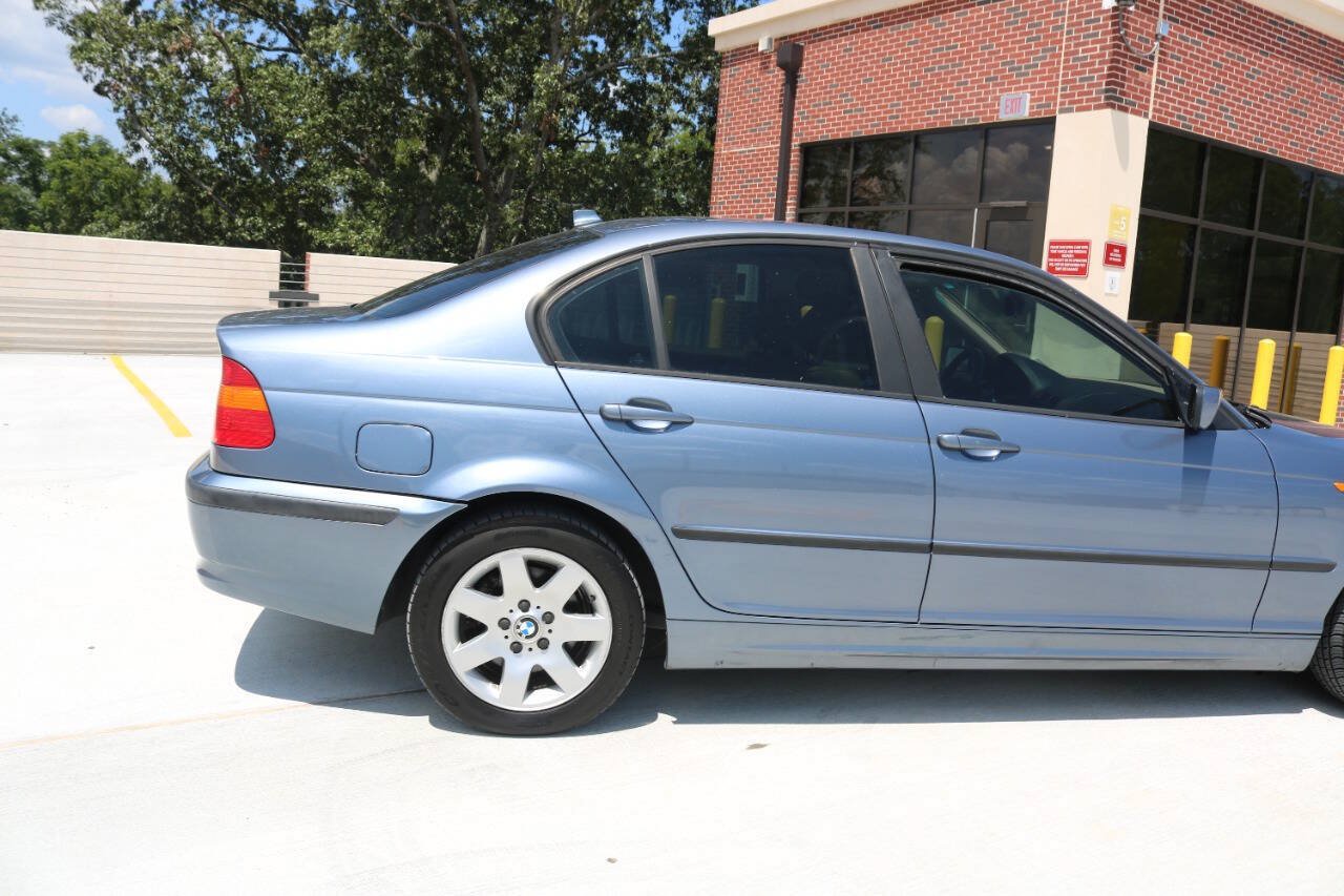 Used 2004 BMW 325xi Sedan AWD/4WD image 70