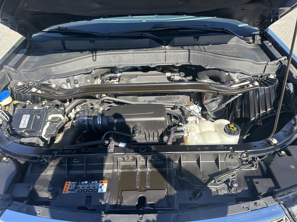 Used 2020 Ford Explorer Limited image 39