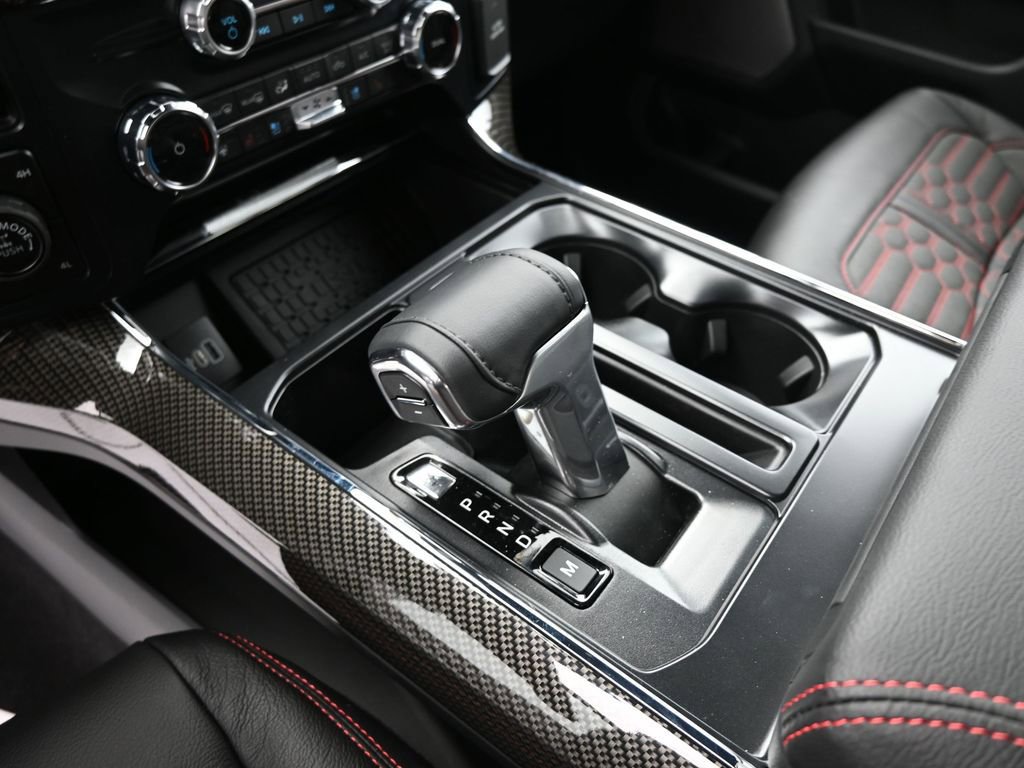 New 2025 Ford F150 Lariat w/ Equipment Group 502A High image 17