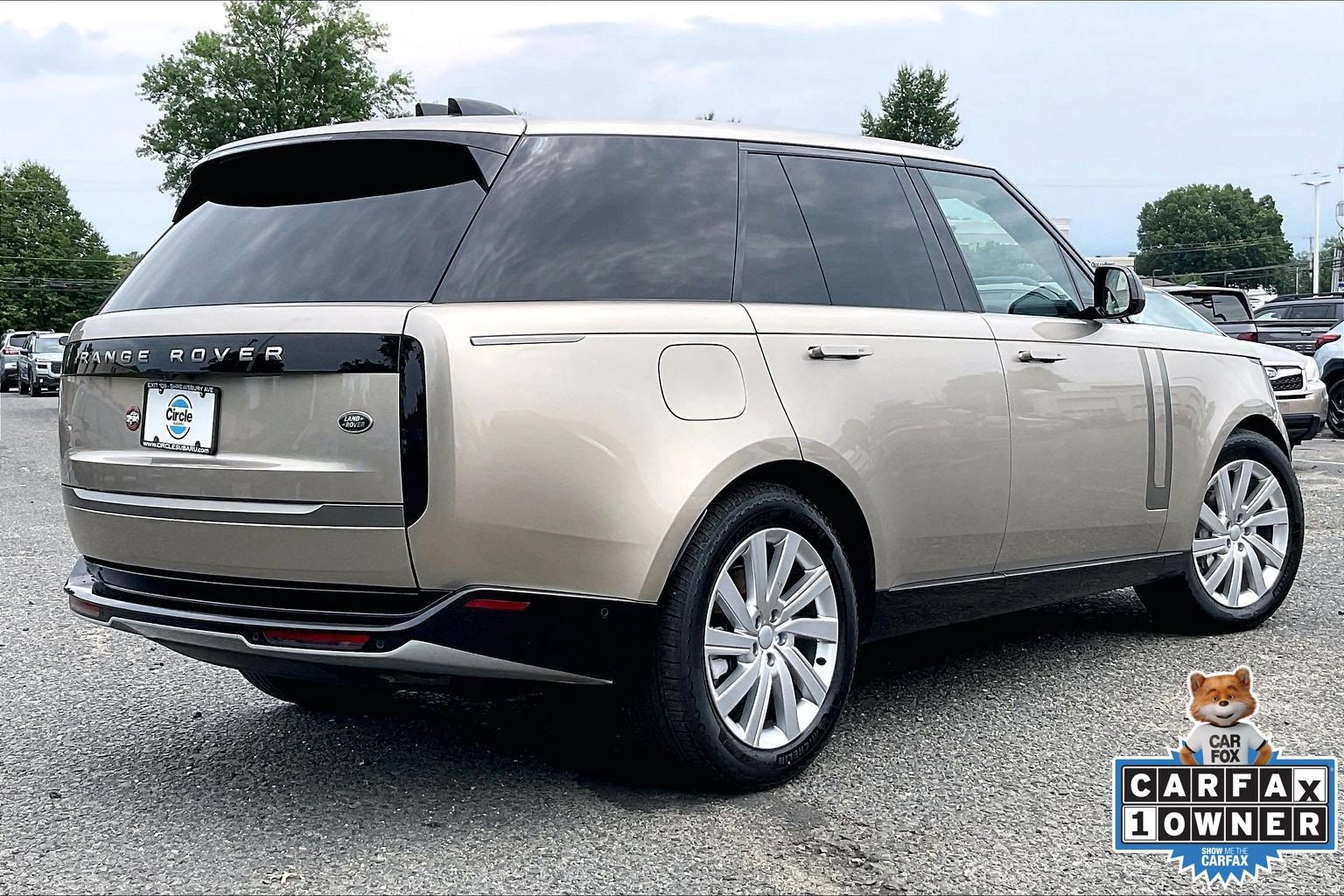Used 2023 Land Rover Range Rover SE AWD/4WD image 12