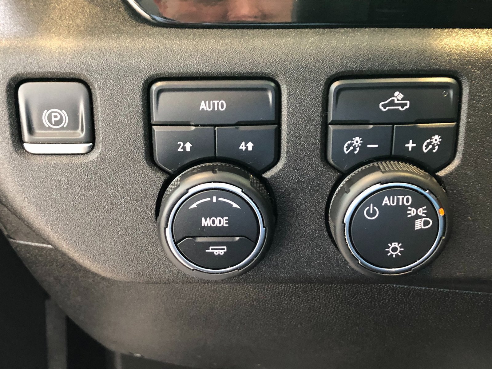 Certified 2024 Chevrolet Silverado 1500 LT image 32