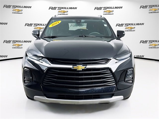 Used 2021 Chevrolet Blazer LT image 2