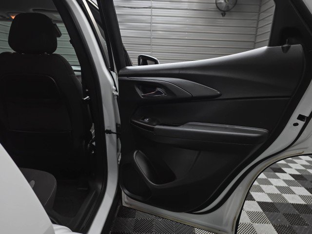 Used 2022 Chevrolet TrailBlazer LT AWD/4WD image 33