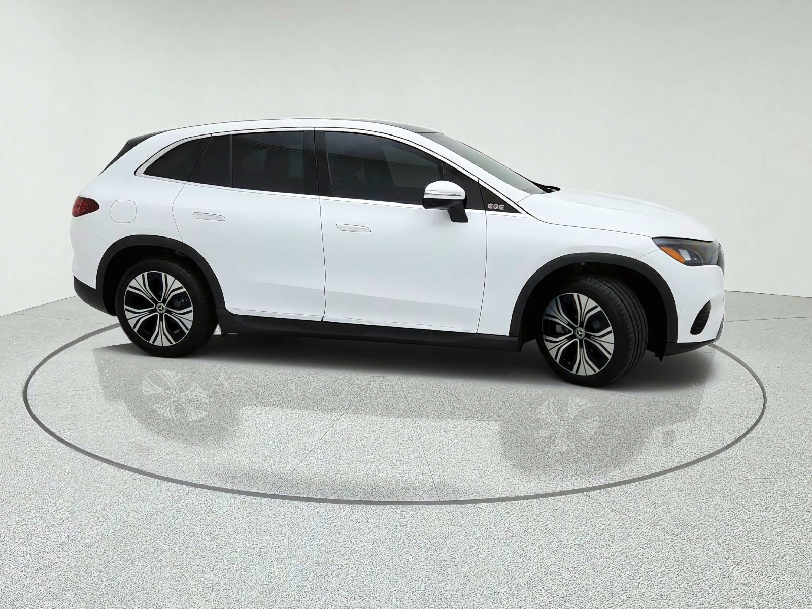 Certified 2024 Mercedes-Benz EQE 350+ SUV image 6