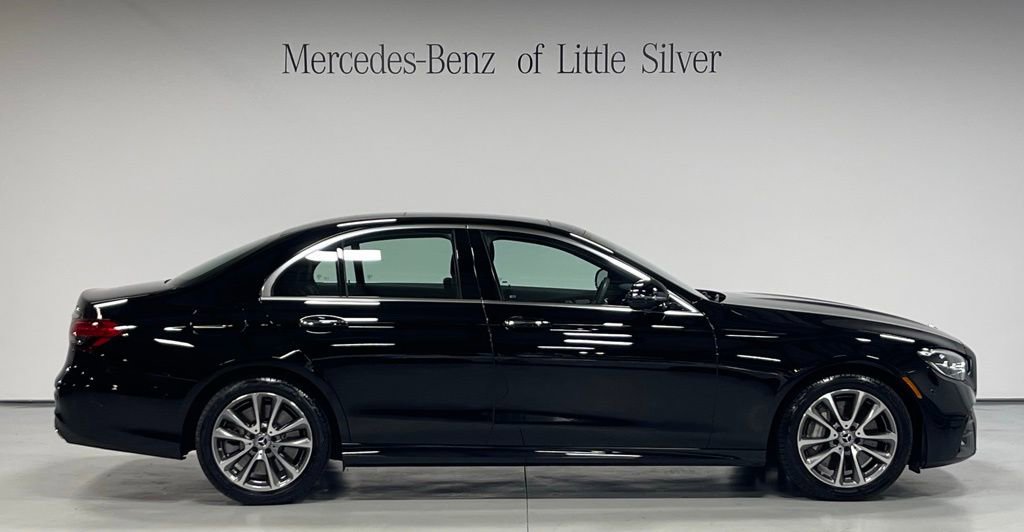 Used 2022 Mercedes-Benz E 450 4MATIC Sedan image 7