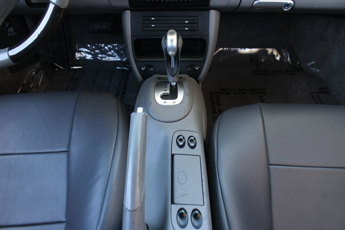 Used 2002 Porsche 911 Carrera 4S AWD/4WD image 23