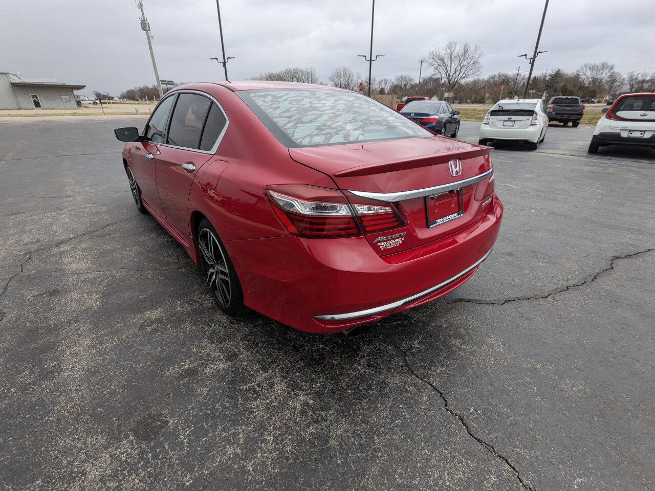 Used 2016 Honda Accord Sport image 6