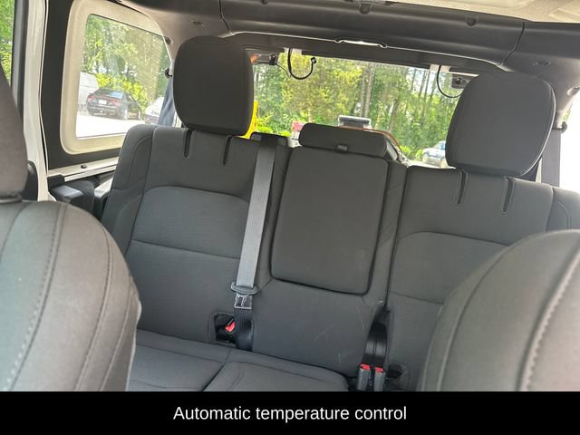 Used 2023 Jeep Wrangler Unlimited w/ 8.4" Radio Group AWD/4WD image 22