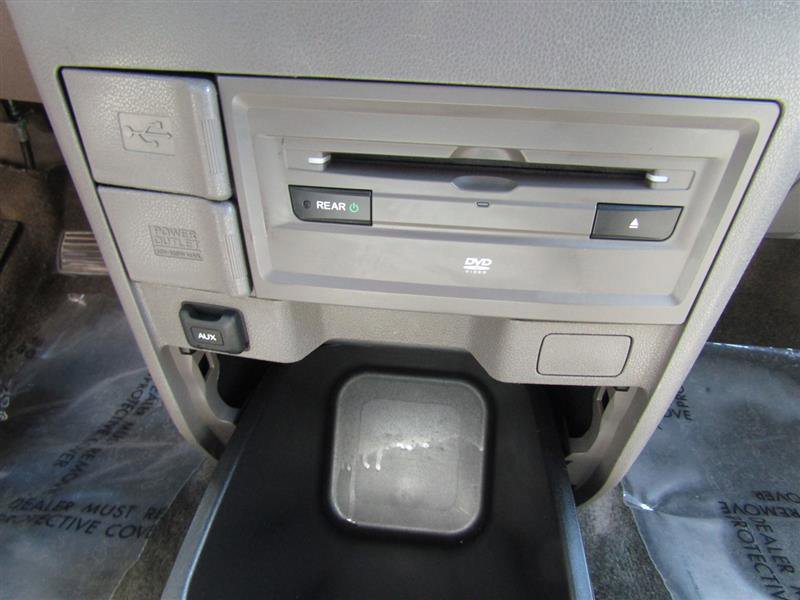 Used 2016 Honda Odyssey SE image 24