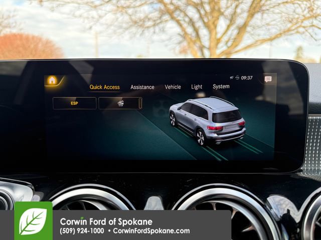 Used 2023 Mercedes-Benz GLB 250 4MATIC image 33