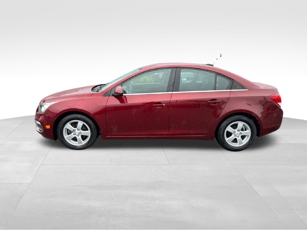 Used 2016 Chevrolet Cruze LT FWD image 4