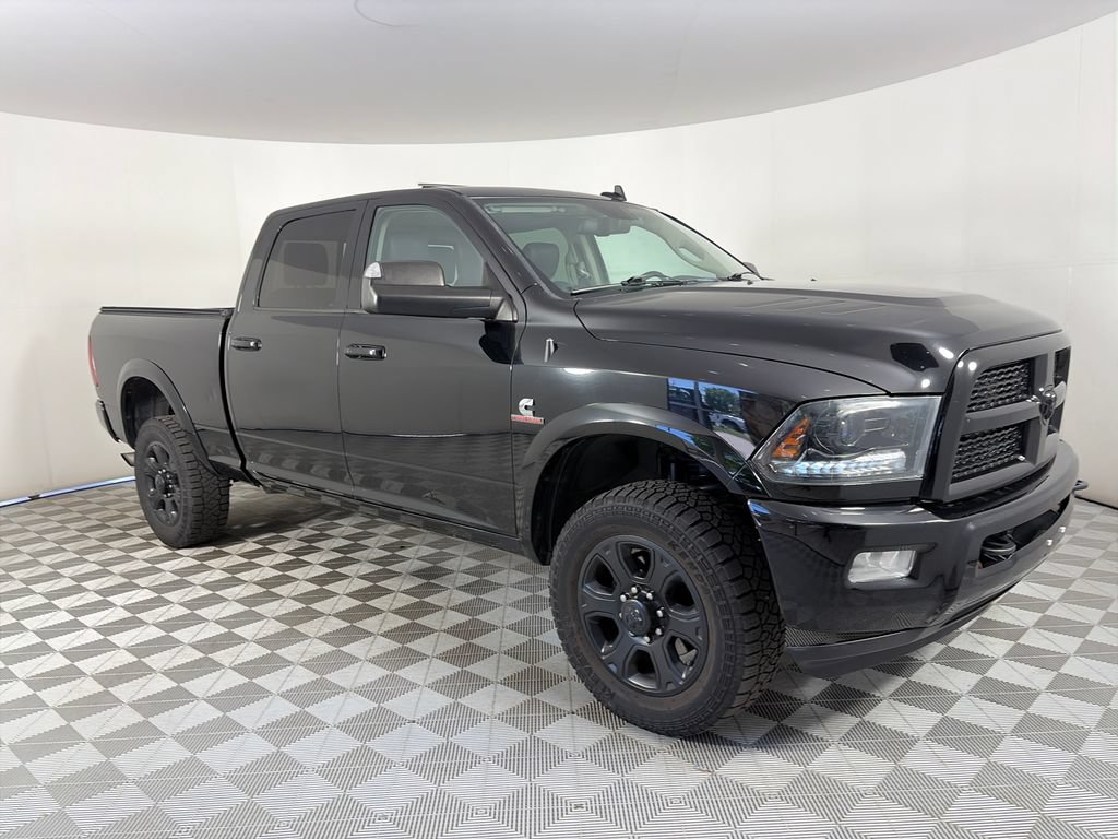 Used 2015 RAM 2500 Laramie w/ Black Appearance Group AWD/4WD video 1