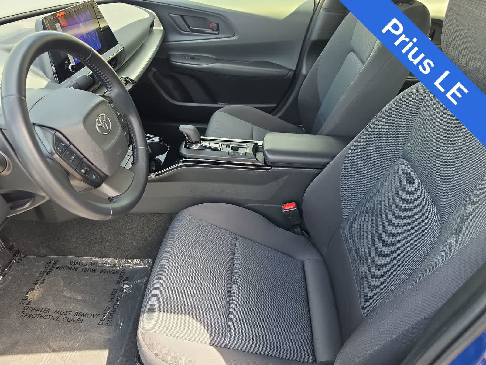 Used 2023 Toyota Prius LE FWD image 15
