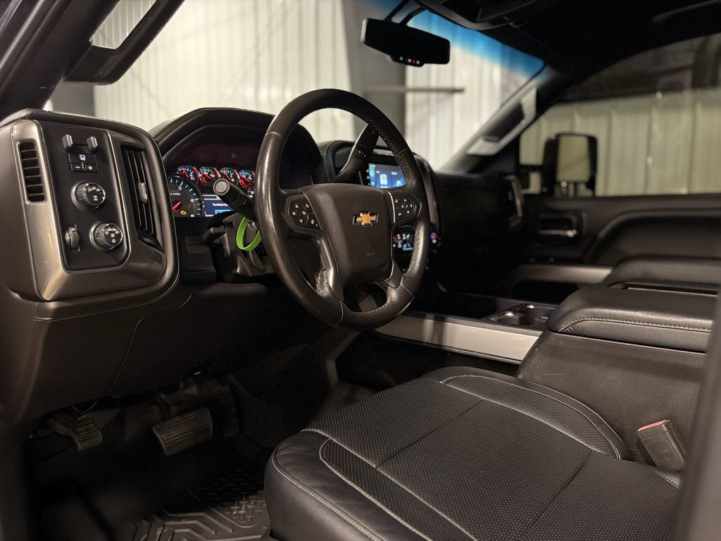 Used 2019 Chevrolet Silverado 2500 LTZ w/ Duramax Plus Package AWD/4WD image 24