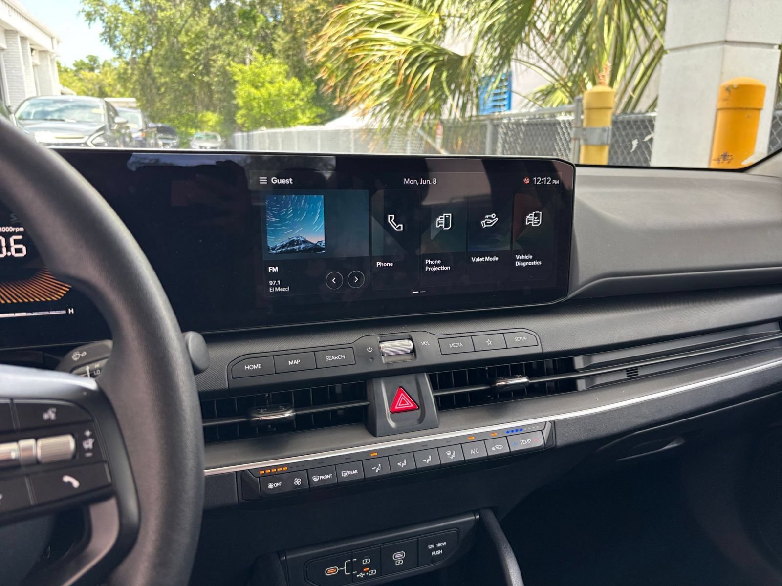 Used 2025 Kia K4 FWD image 17