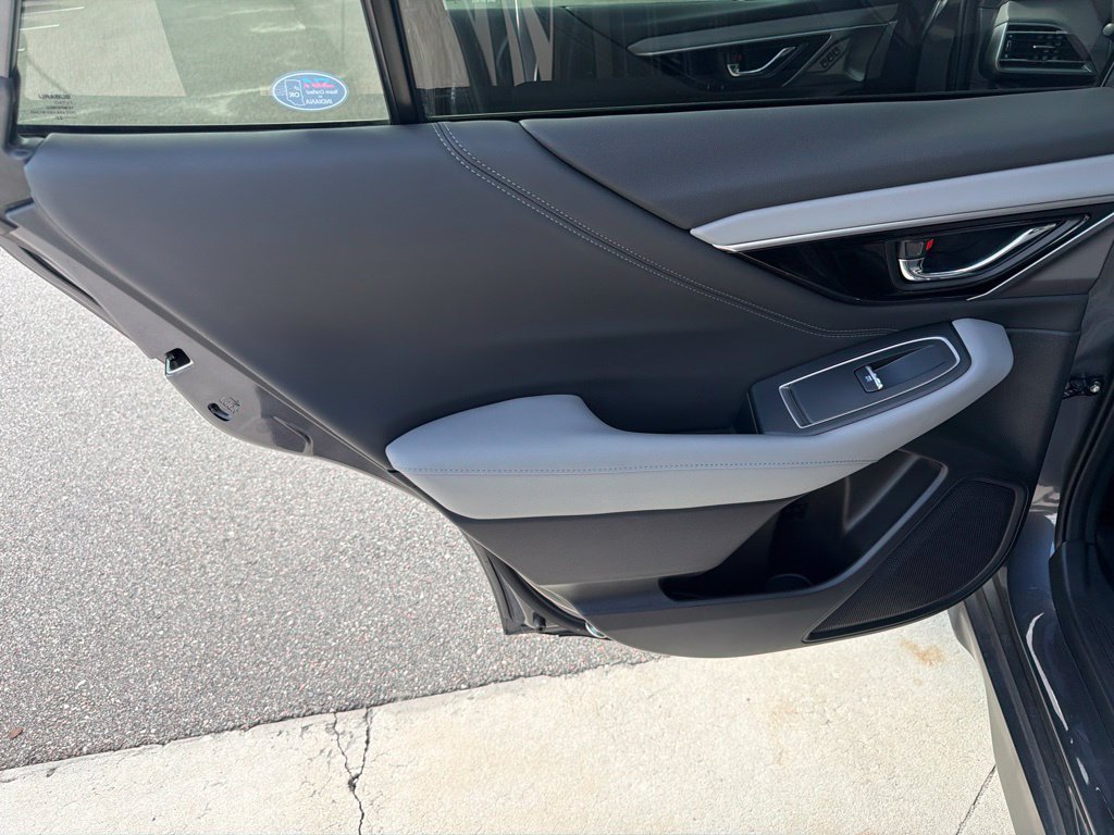 Certified 2024 Subaru Outback Onyx Edition AWD/4WD image 28