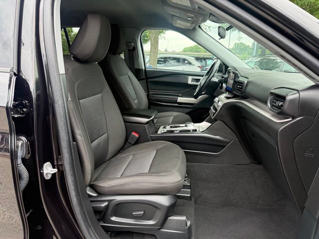 Used 2023 Ford Explorer XLT w/ Class IV Trailer Tow Package AWD/4WD image 30