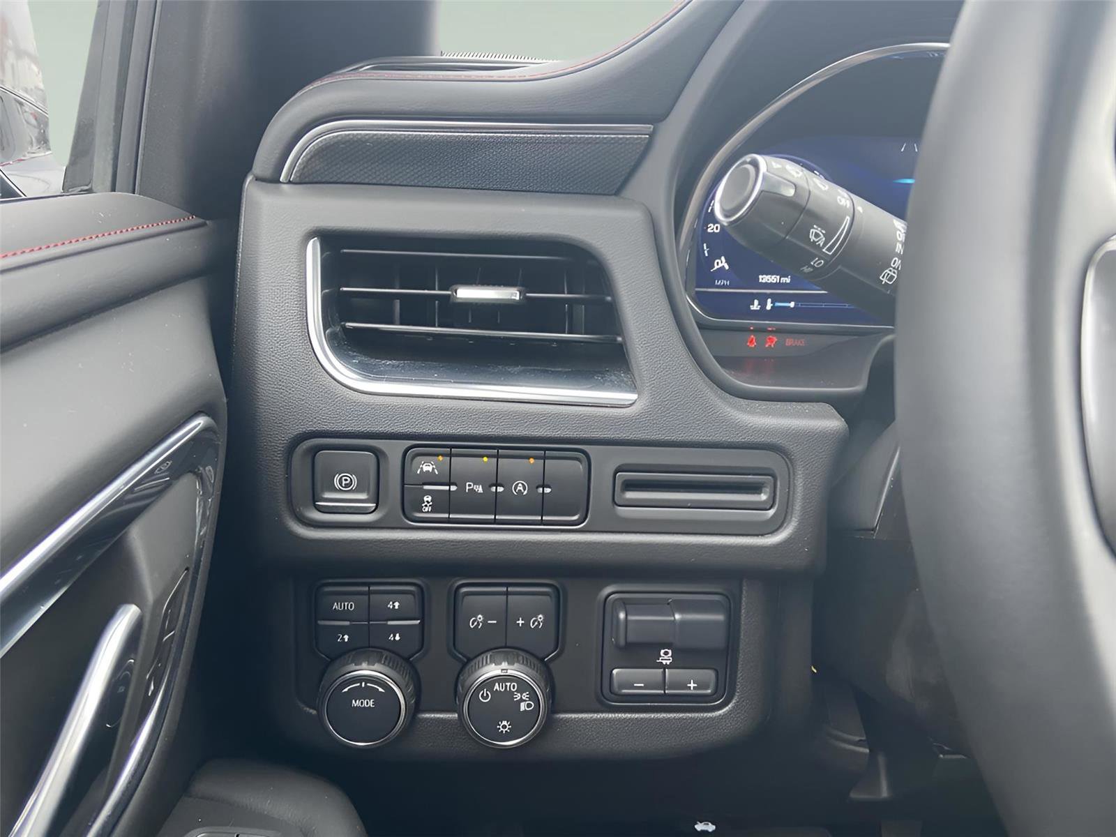 Used 2023 Chevrolet Tahoe RST image 23