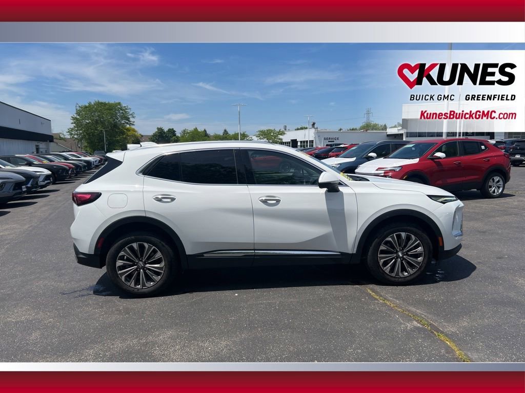 Used 2024 Buick Envision Preferred AWD/4WD image 2