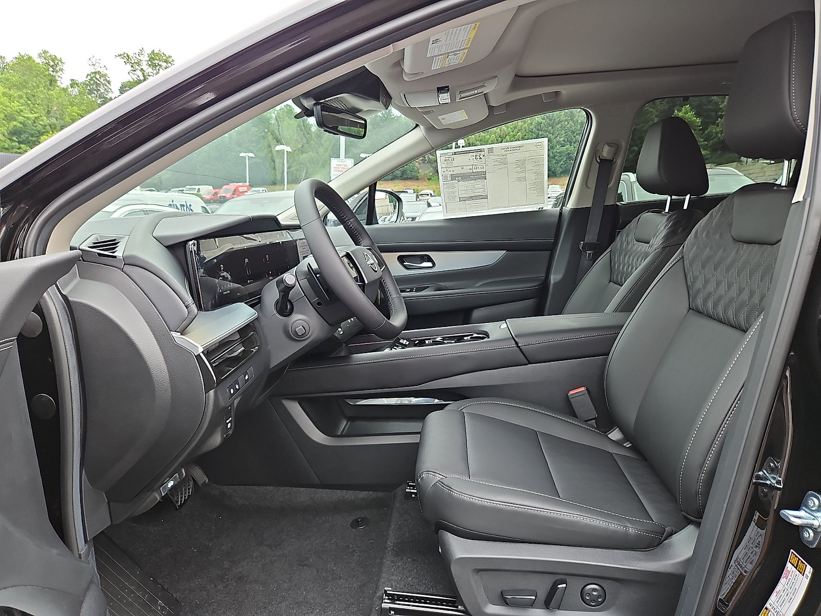 New 2026 Nissan Murano Platinum w/ Cargo Package AWD/4WD image 11