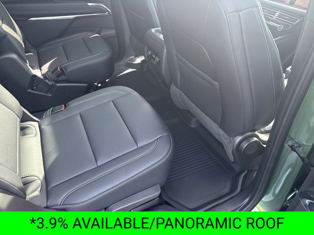 New 2027 Chevrolet Traverse LT w/ Sun and Wheel Package AWD/4WD image 25