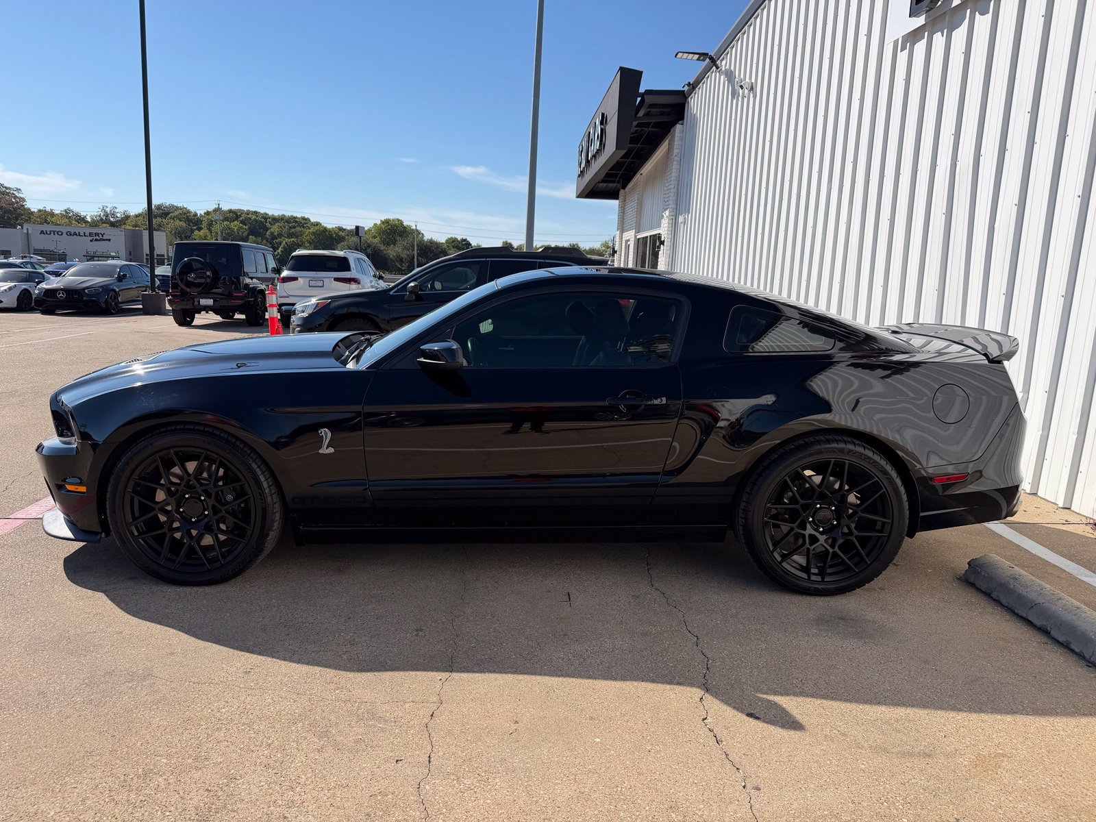 Used 2014 Ford Mustang Shelby GT500 w/ Equipment Group 821A RWD image 3