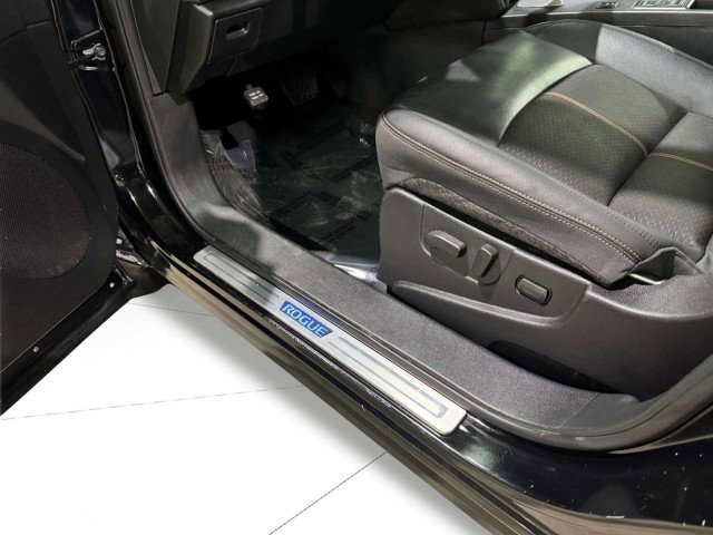 Used 2012 Nissan Rogue SL image 20