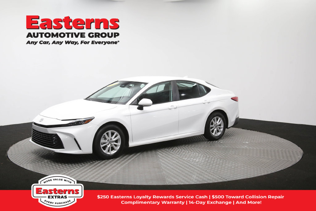 Used 2025 Toyota Camry LE w/ Convenience Package FWD image 57