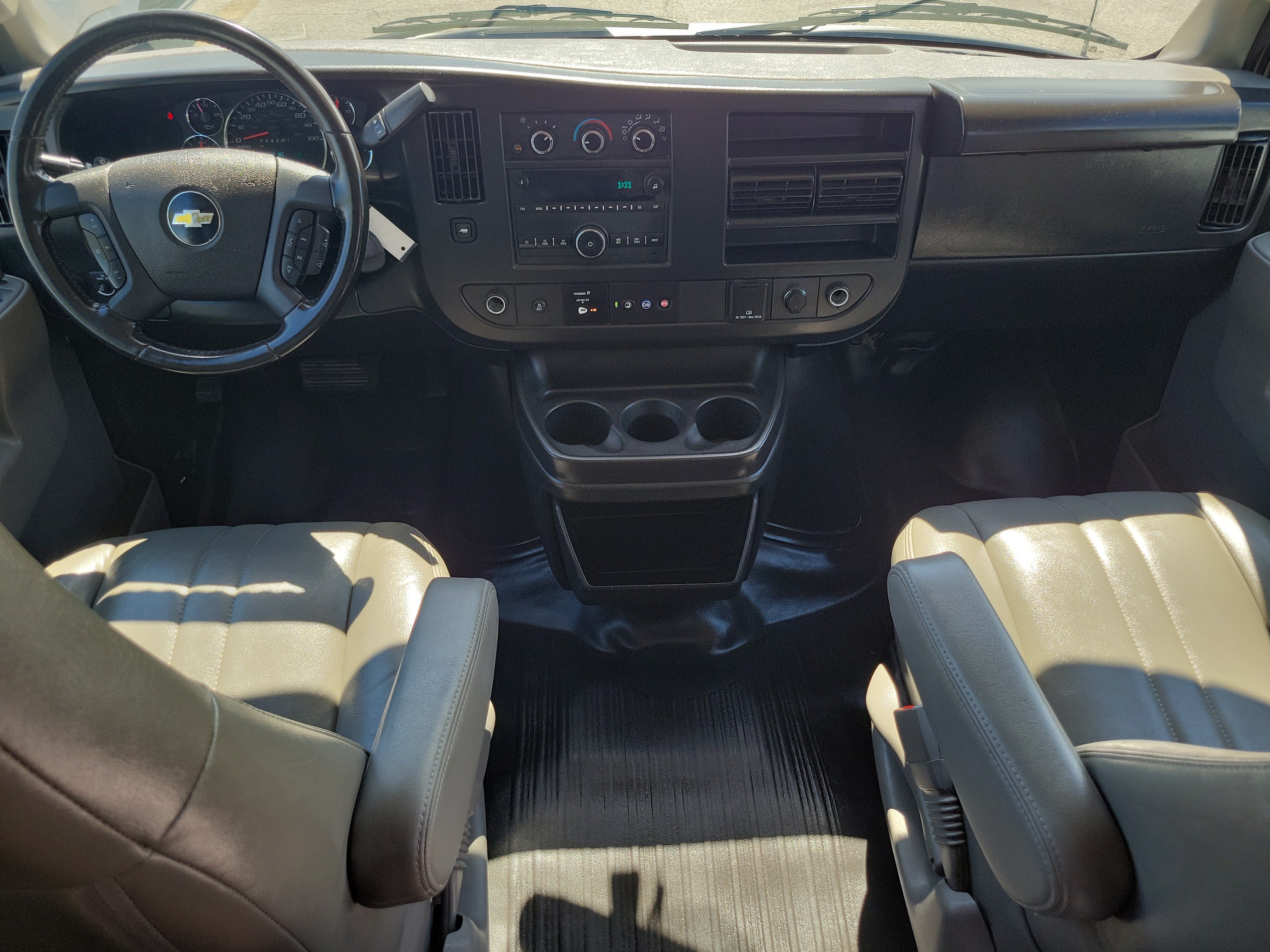 Used 2023 Chevrolet Express 3500 LS RWD image 12