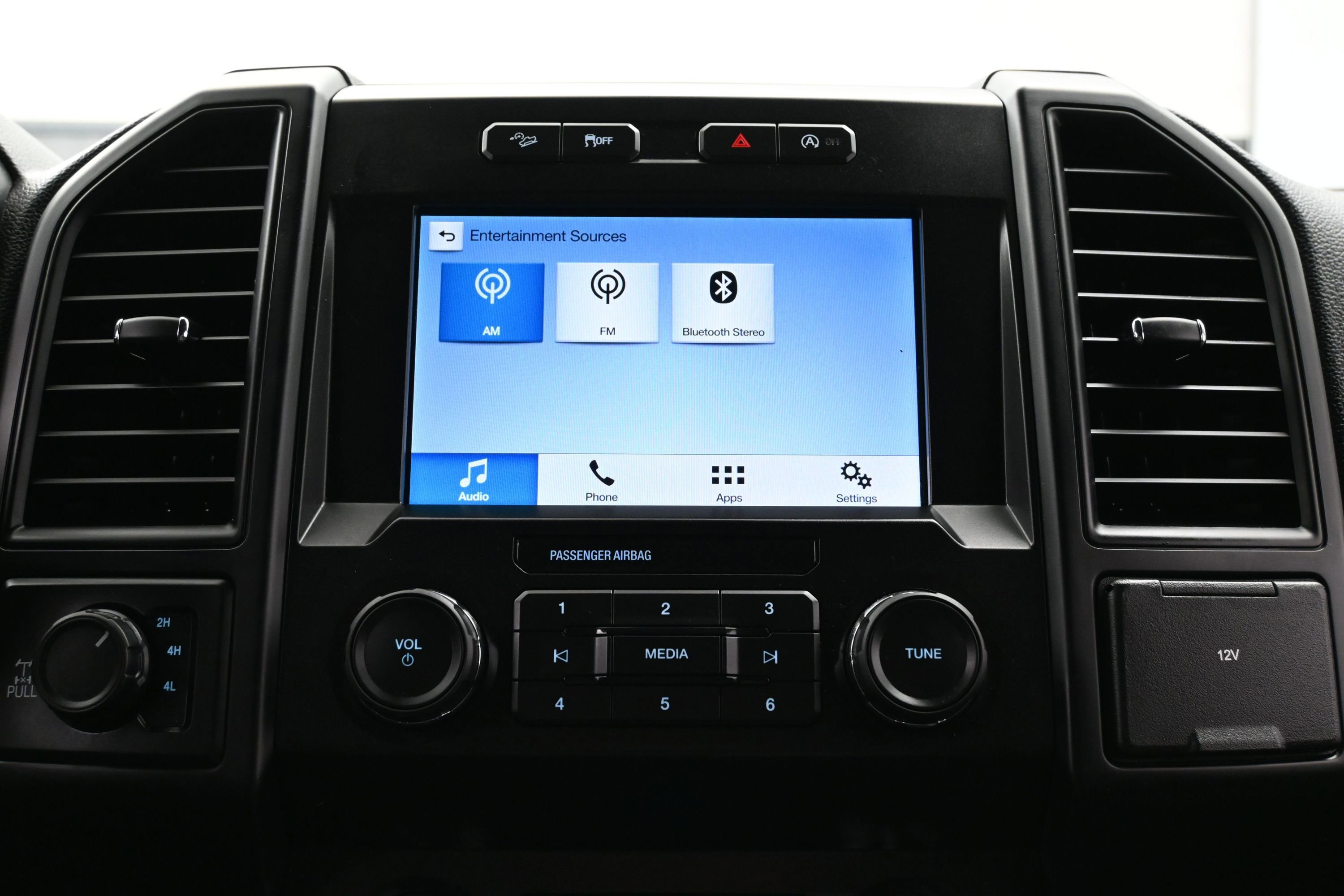 Used 2019 Ford F150 XL w/ Equipment Group 101A Mid AWD/4WD image 30