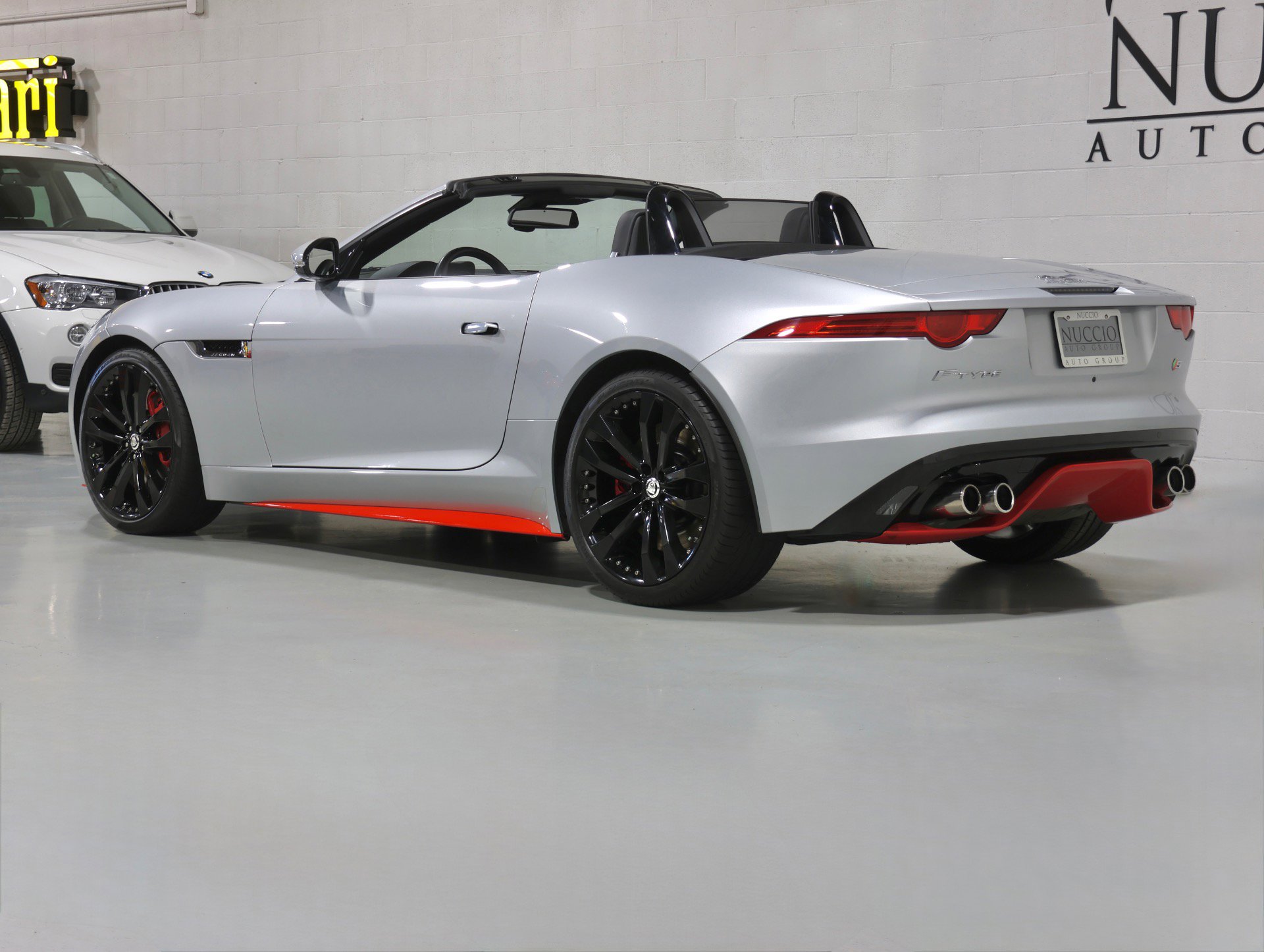 Used 2014 Jaguar F-TYPE S image 25