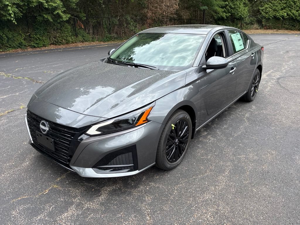 New 2026 Nissan Altima 2.5 SV AWD/4WD image 3