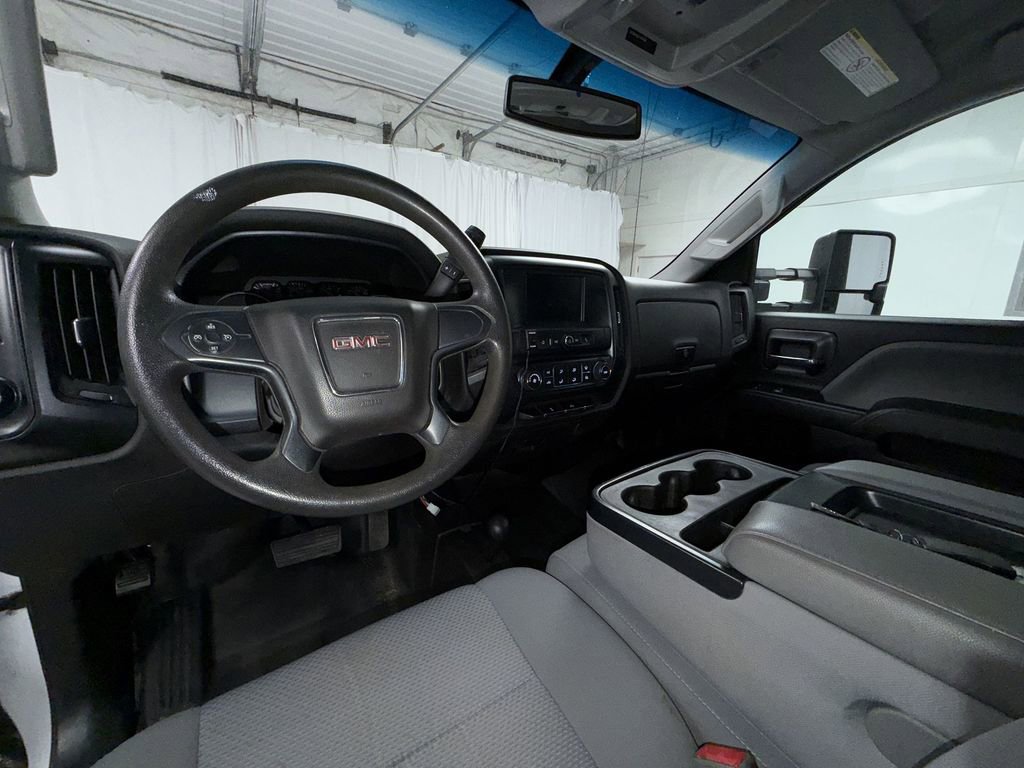 Used 2017 GMC Sierra 3500 4x4 Regular Cab w/ Sierra Convenience Package image 6